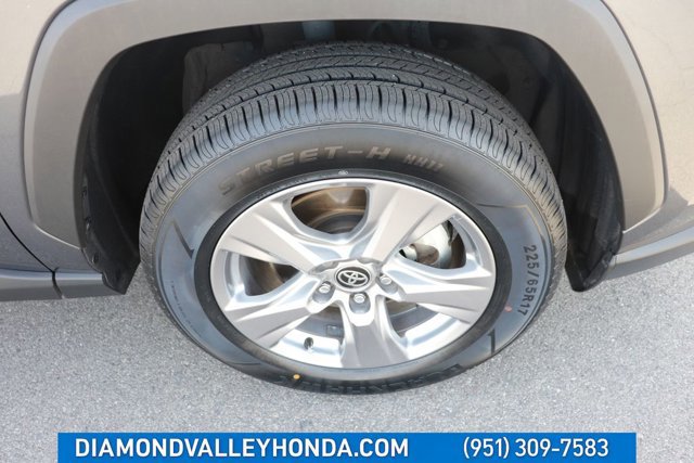 Used 2025 Toyota RAV4 XLE image 29