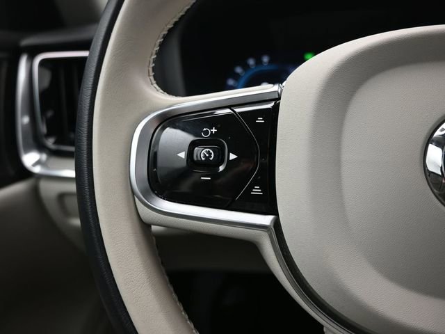 Used 2024 Volvo S60 B5 Ultimate image 25