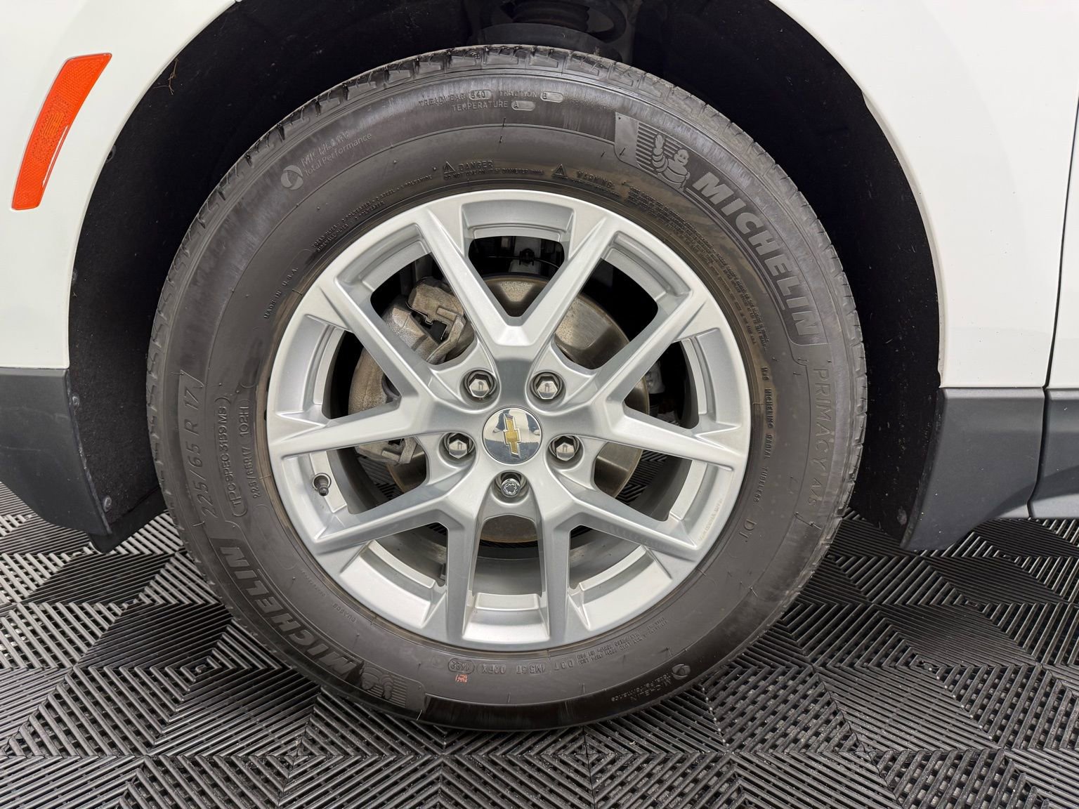 Used 2022 Chevrolet Equinox LT image 25