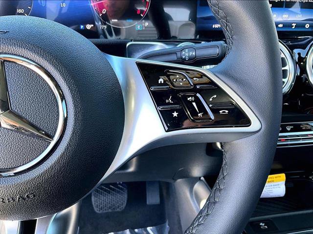 New 2026 Mercedes-Benz GLB 250 image 21