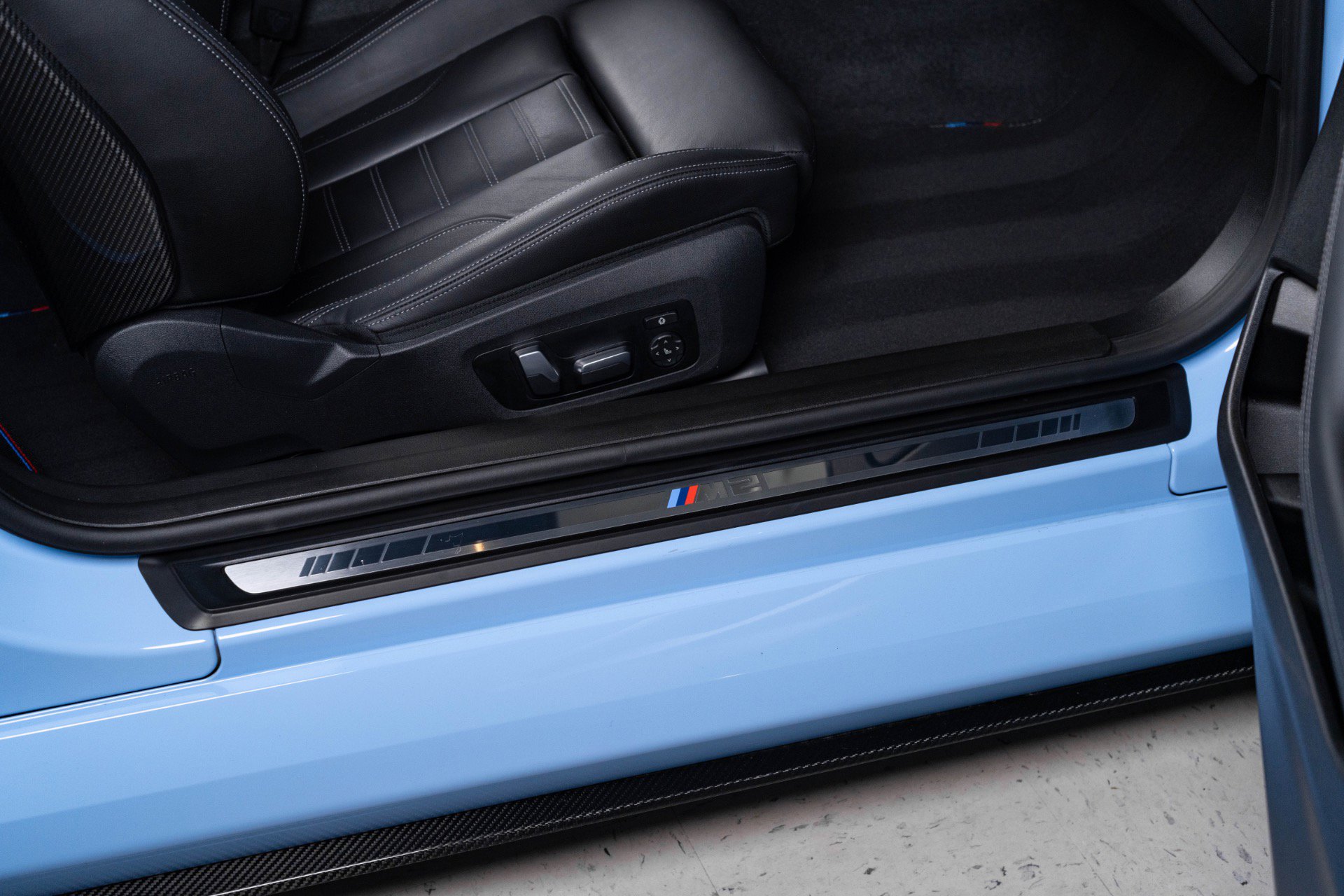 Used 2024 BMW M2 w/ Lighting Package RWD image 52