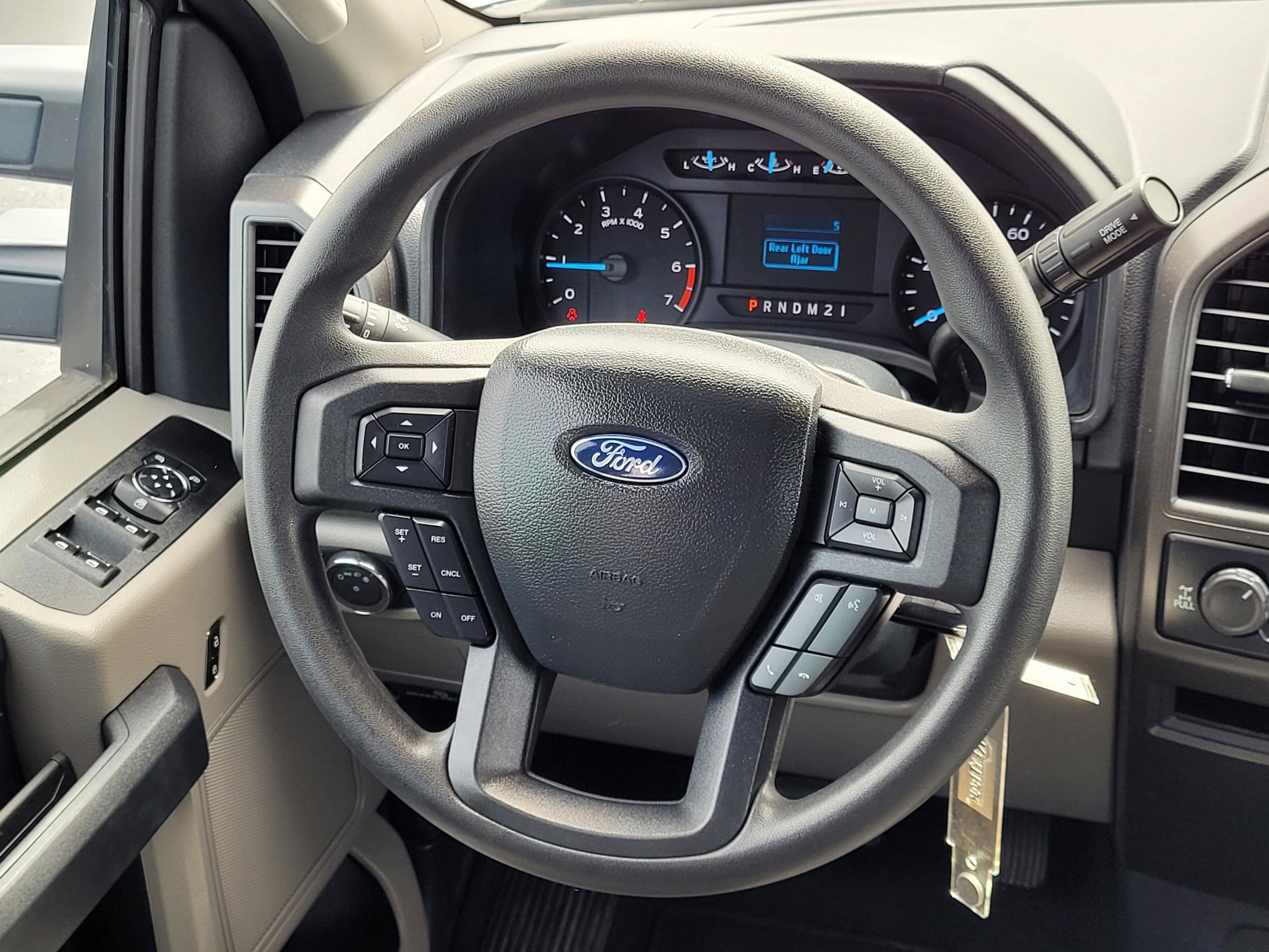 Used 2022 Ford F250 XL w/ STX Appearance Package AWD/4WD image 12