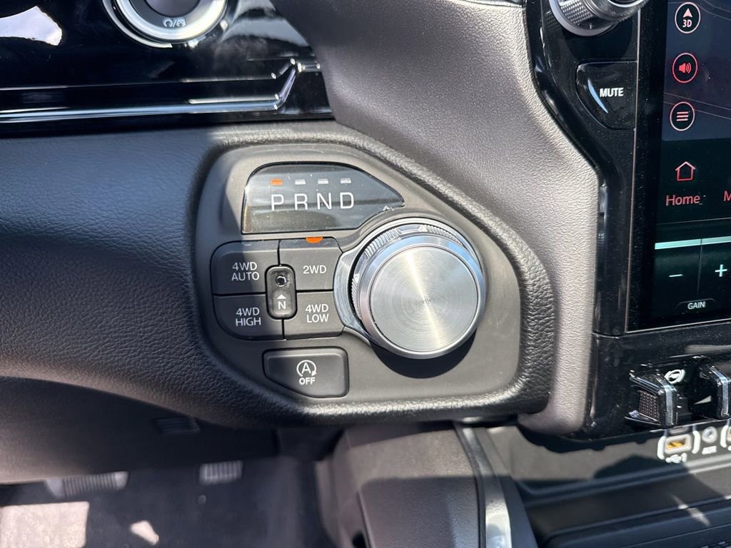 New 2026 RAM 1500 Laramie w/ Night Edition AWD/4WD image 15