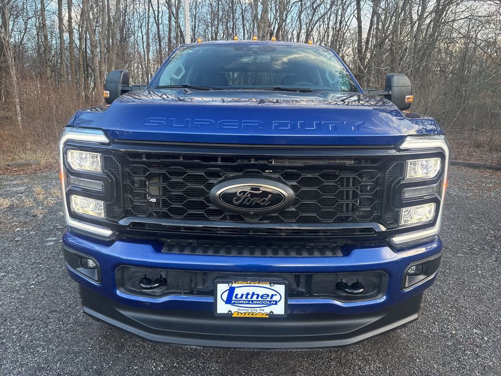 New 2026 Ford F250 XLT w/ XLT Premium Package AWD/4WD image 2
