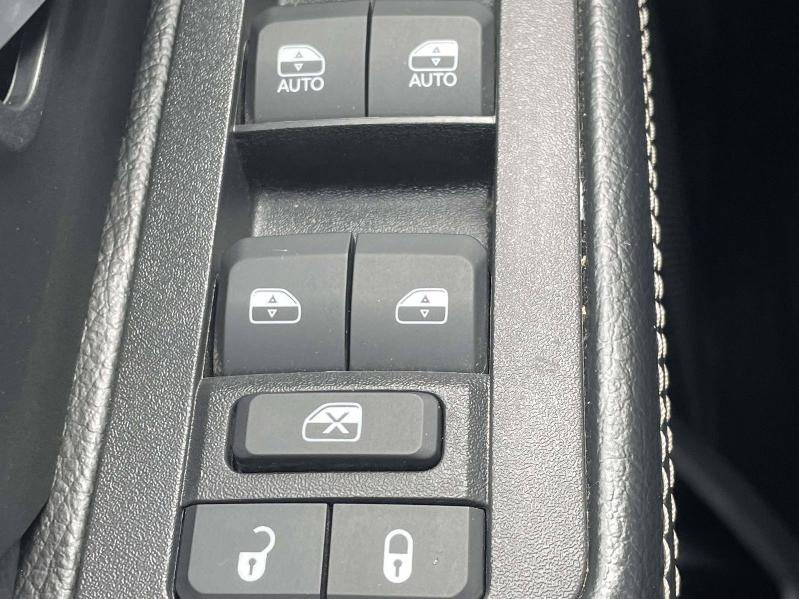 Used 2026 RAM 2500 Big Horn AWD/4WD image 25