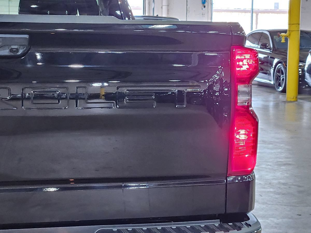 Used 2023 Chevrolet Silverado 1500 Custom AWD/4WD image 22