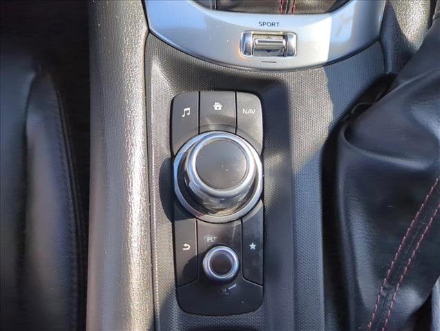 Used 2017 MAZDA MX-5 Miata RF Grand Touring image 24