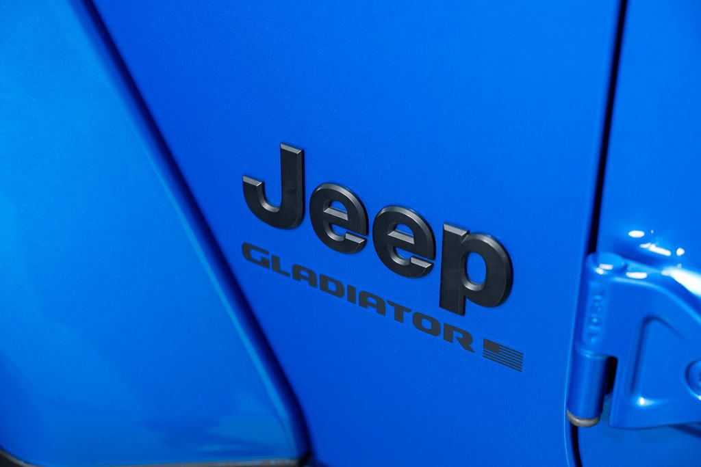 Used 2023 Jeep Gladiator Sport AWD/4WD image 21