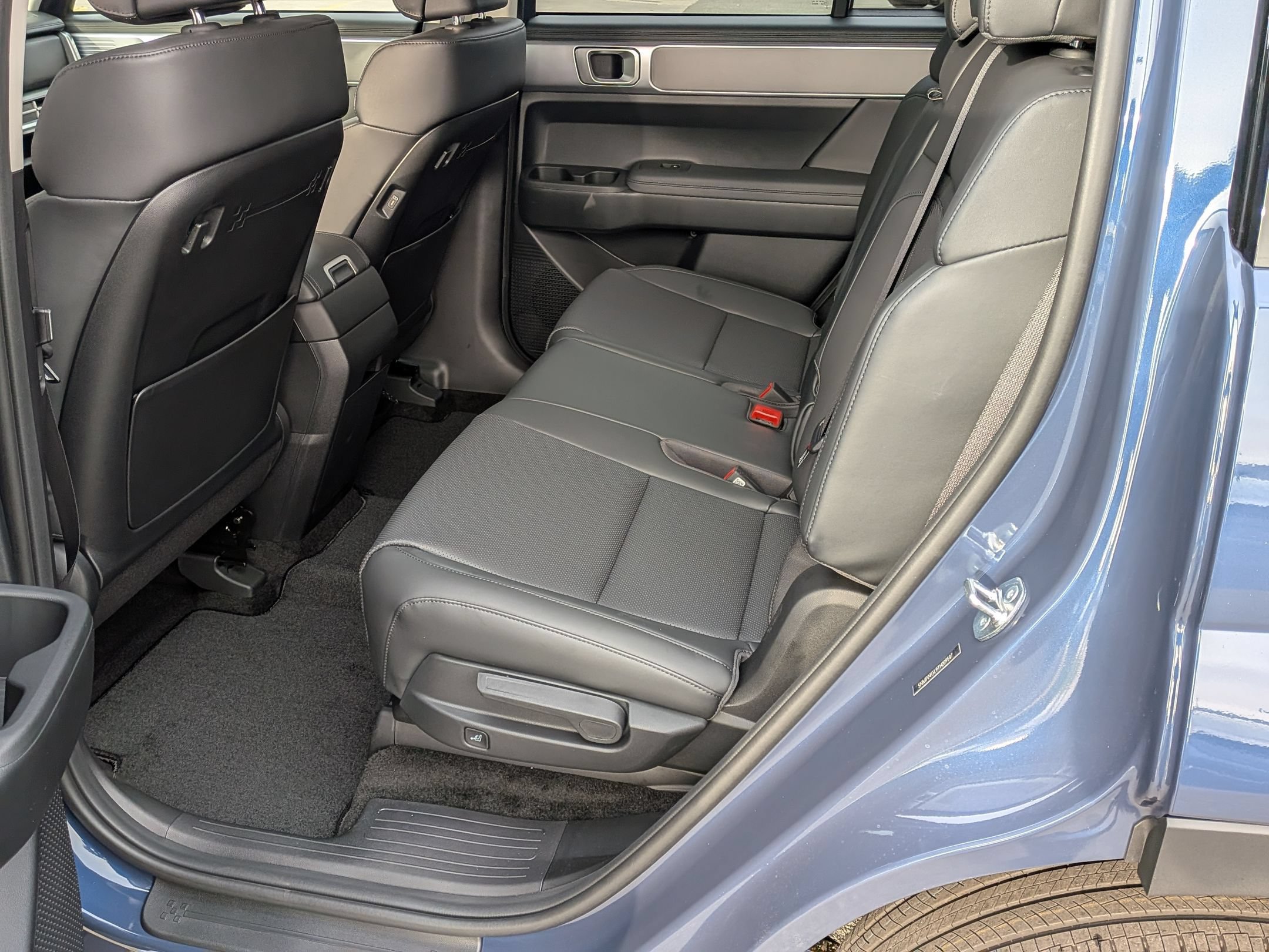 New 2026 Hyundai Santa Fe SEL FWD image 19