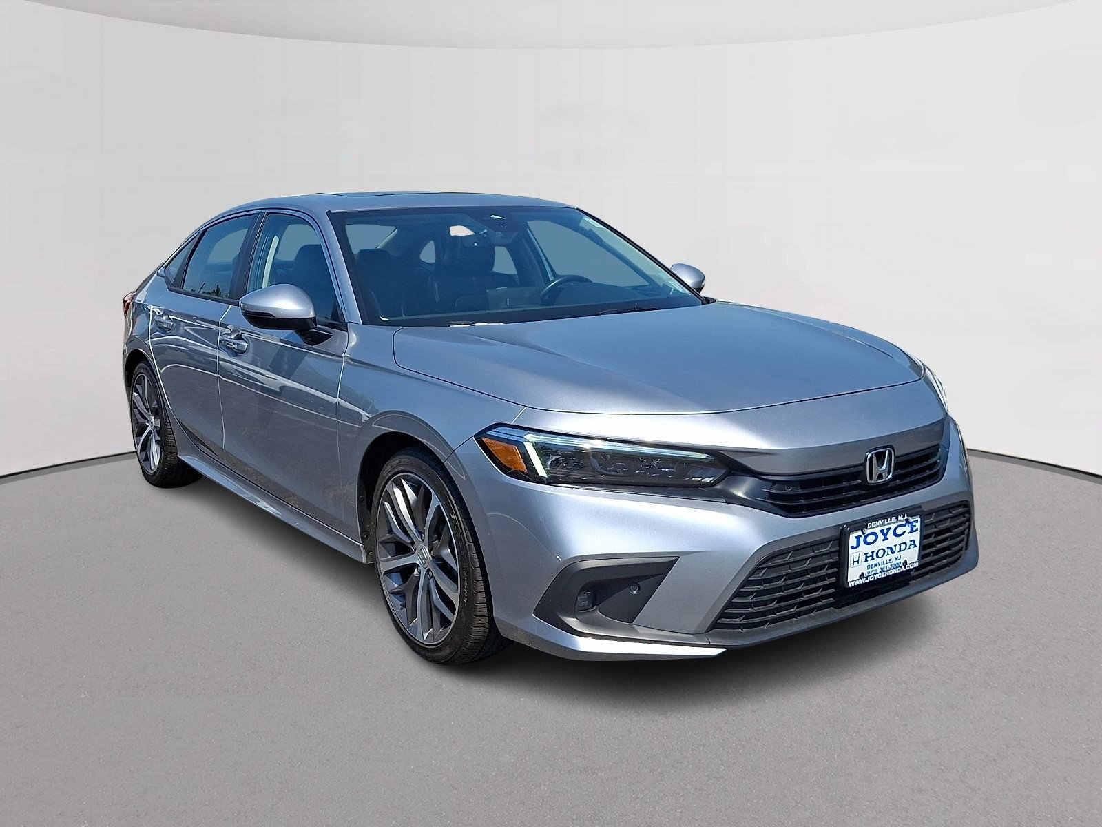 Certified 2023 Honda Civic Touring image 2