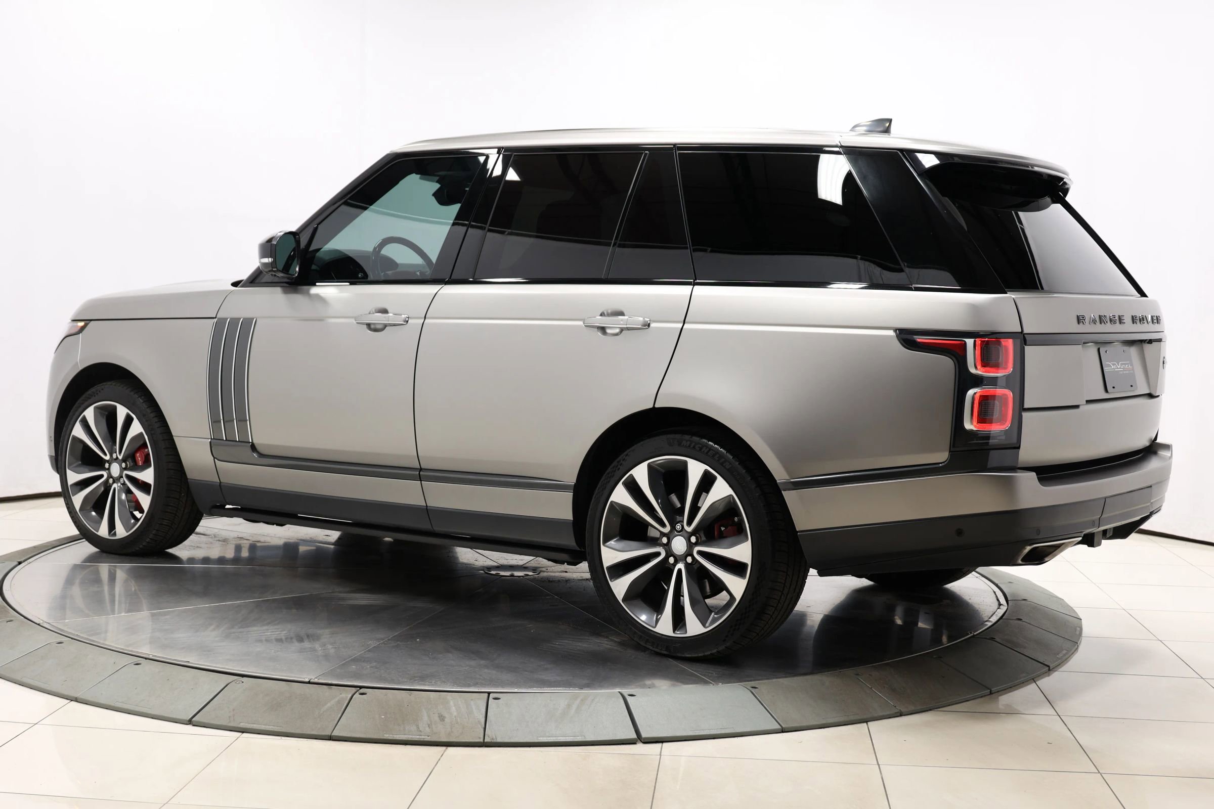 Used 2020 Land Rover Range Rover SV Autobiography Dynamic image 59
