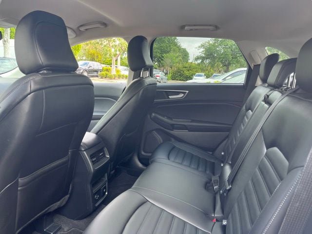 Used 2021 Ford Edge SEL w/ Convenience Package FWD image 9