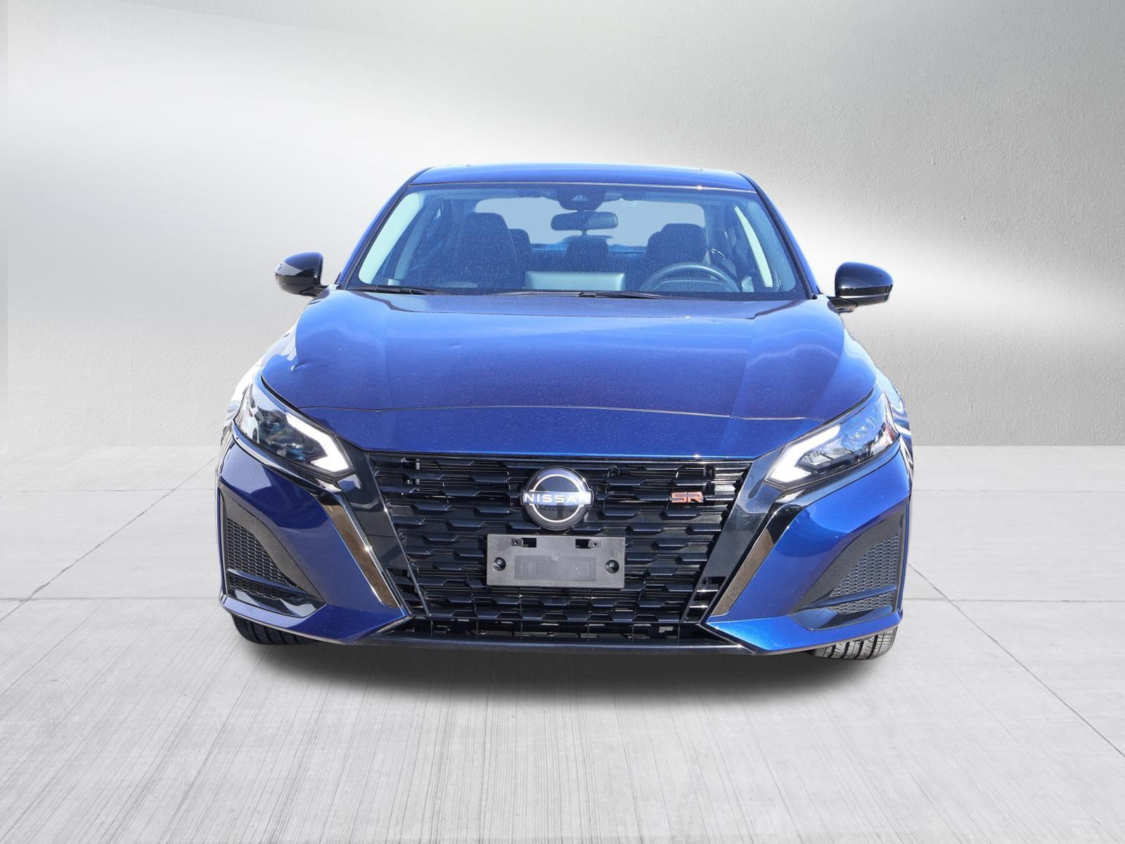 Used 2023 Nissan Altima 2.5 SR w/ SR Premium Package video 2