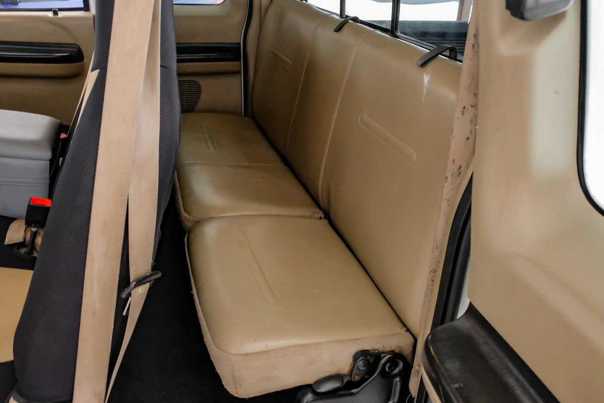 Used 2005 Ford F250 XL image 34