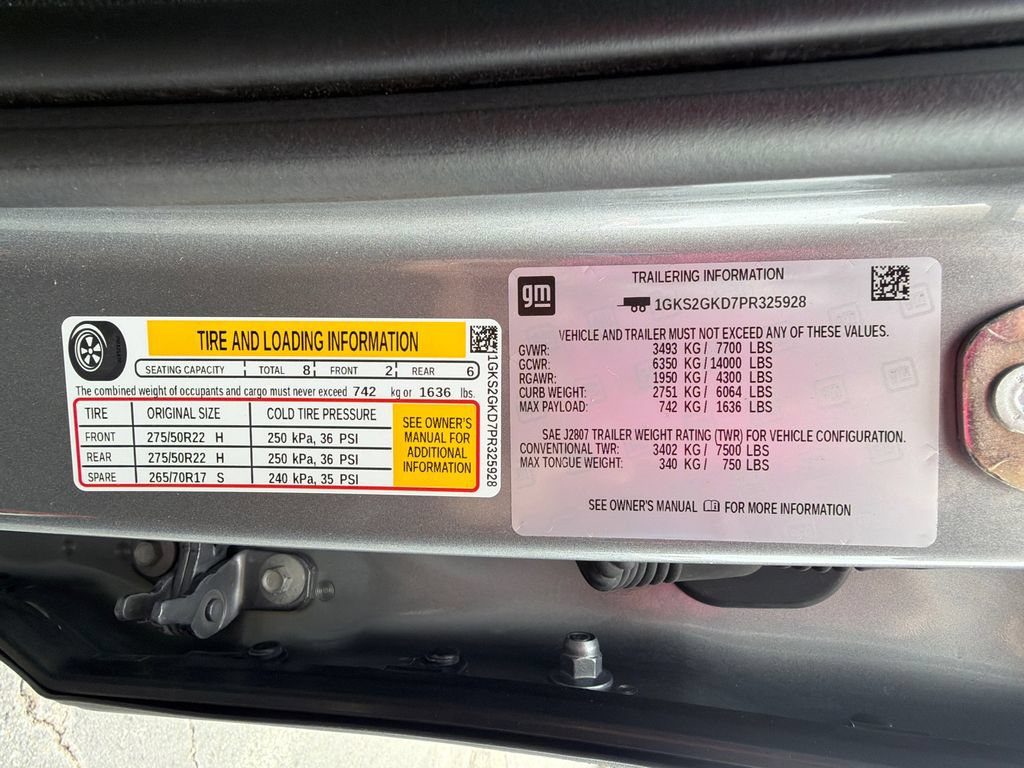 Used 2023 GMC Yukon XL SLT AWD/4WD image 38