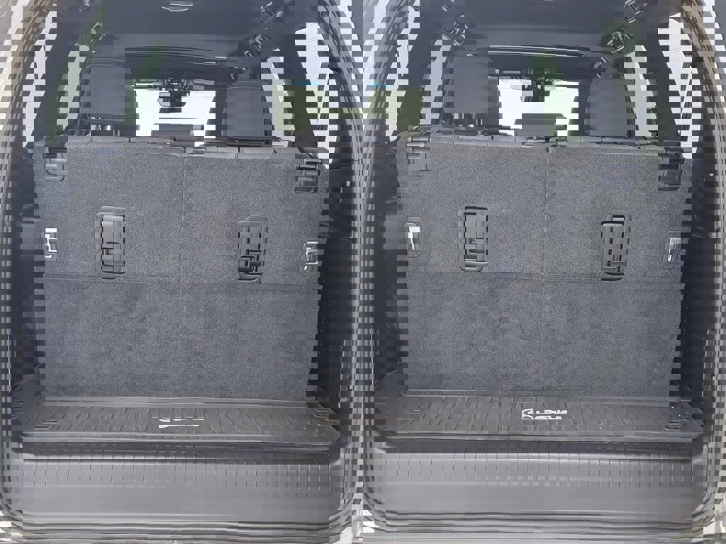 Used 2023 Lexus GX 460 Premium image 35