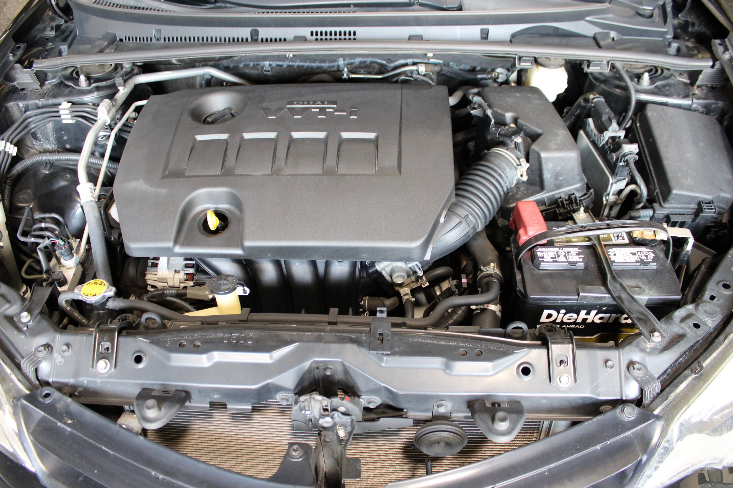 Used 2014 Toyota Corolla L FWD image 29