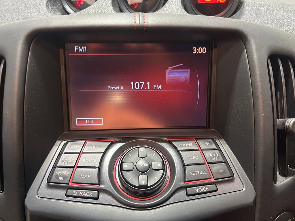 Used 2017 Nissan 370Z NISMO RWD image 20