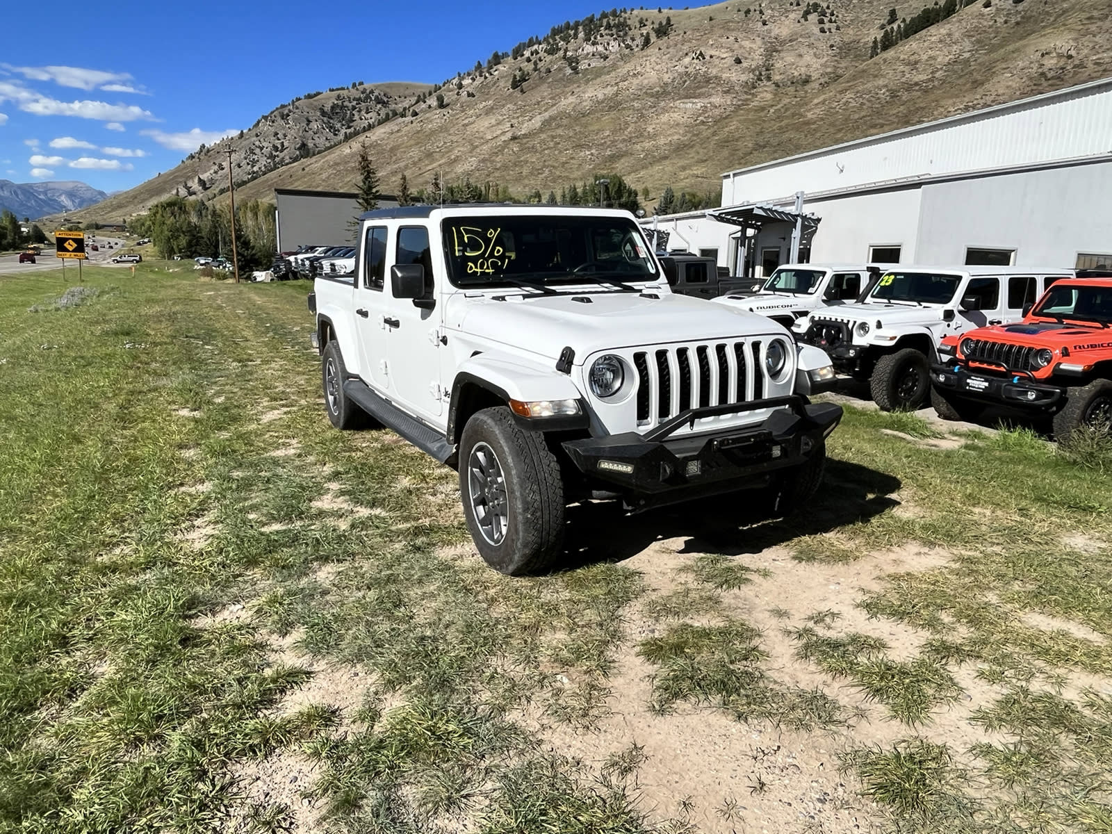 Used 2021 Jeep Gladiator Overland w/ Popular Equipment Package image 3