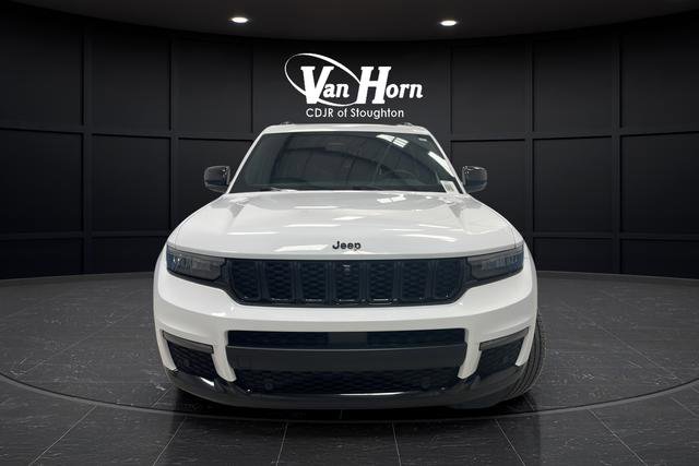 Used 2024 Jeep Grand Cherokee L Limited w/ Luxury Tech Group II AWD/4WD image 2