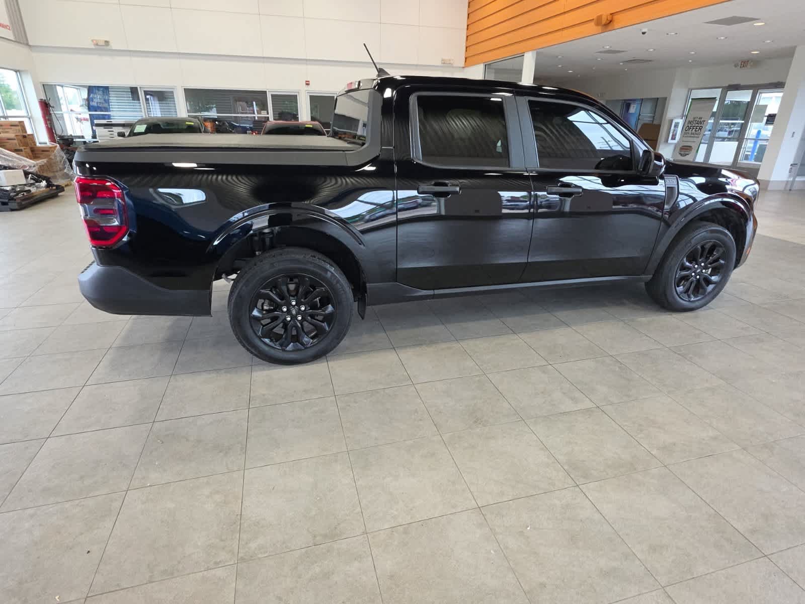 Certified 2024 Ford Maverick XLT w/ XLT Luxury Package AWD/4WD image 6