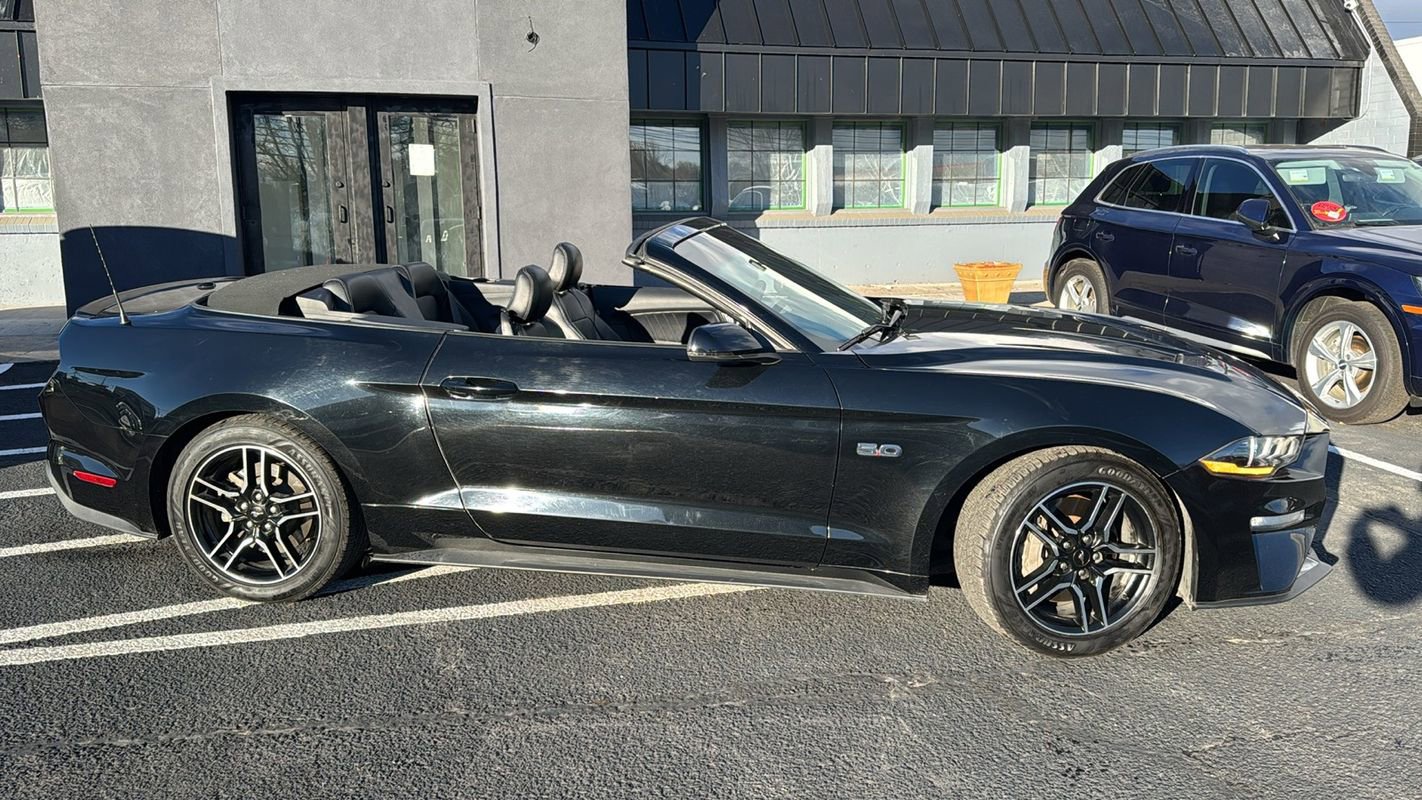 Used 2020 Ford Mustang GT Premium image 2