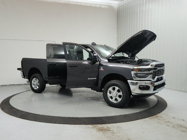 New 2026 RAM 2500 Big Horn AWD/4WD image 10