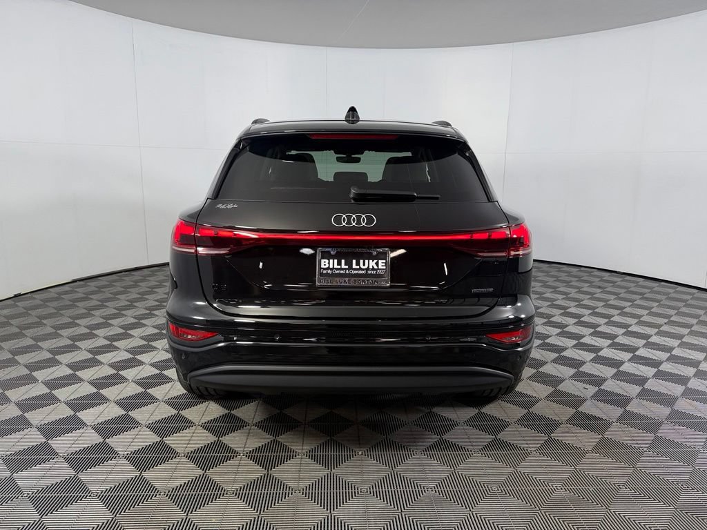 Used 2025 Audi Q6 e-tron Premium Plus w/ Premium Plus AWD/4WD image 7