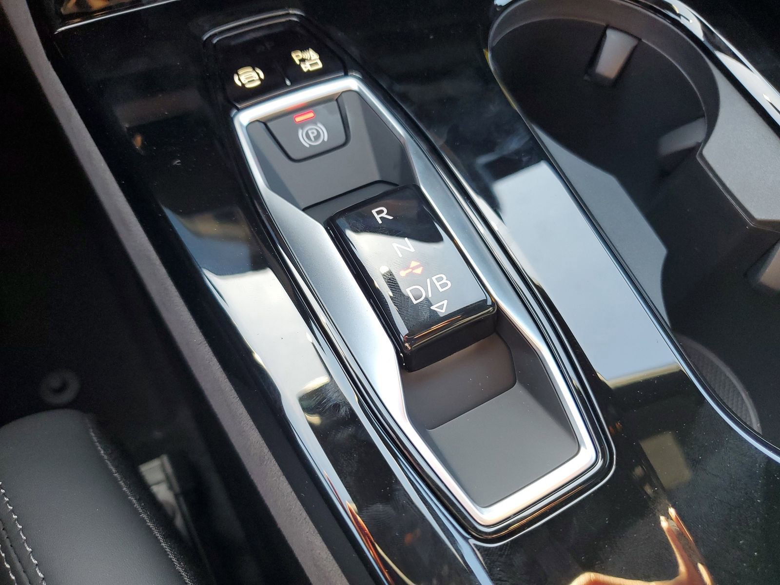 New 2025 Audi SQ6 e-tron Premium Plus image 26