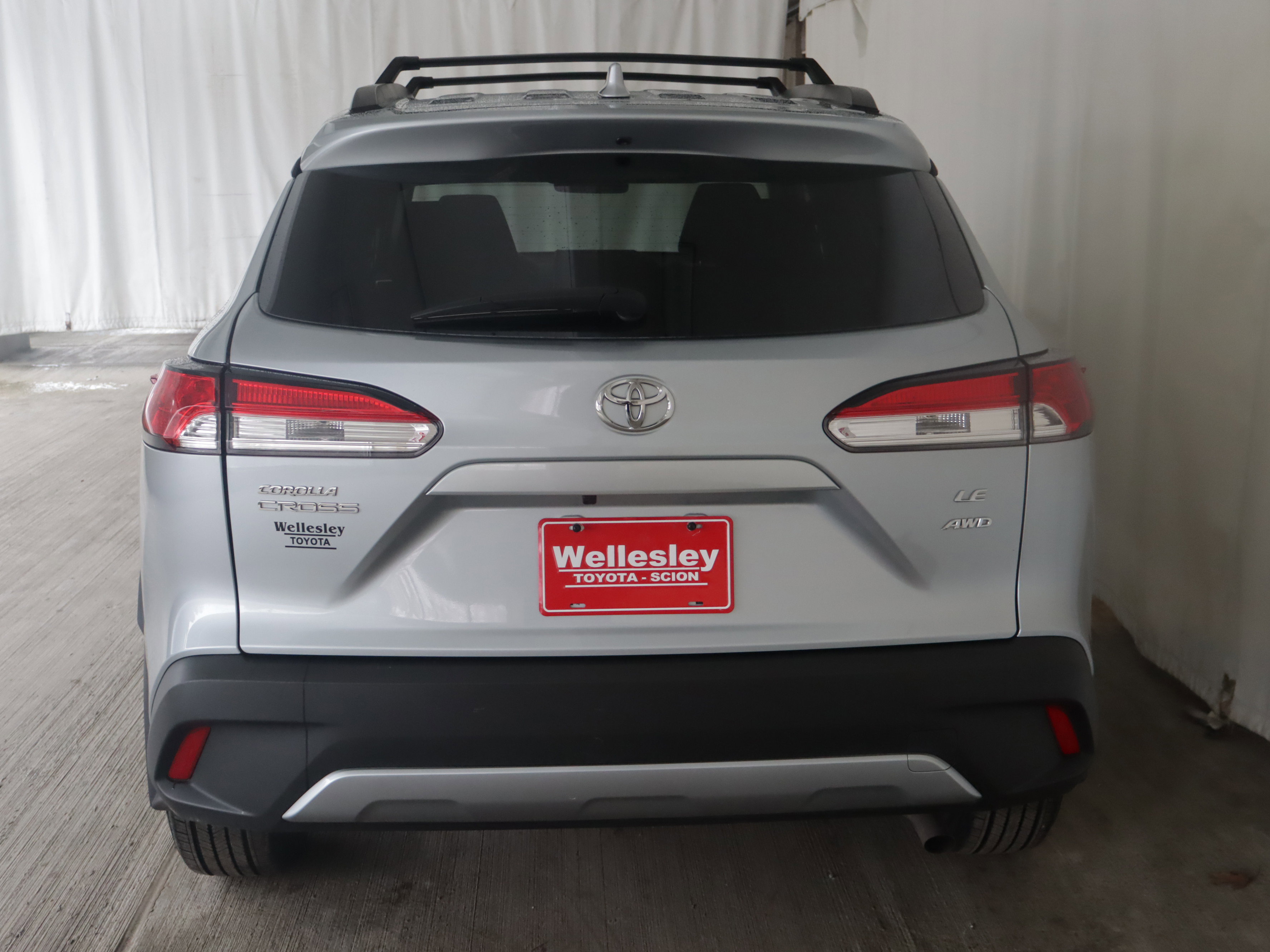 Used 2023 Toyota Corolla Cross LE image 25