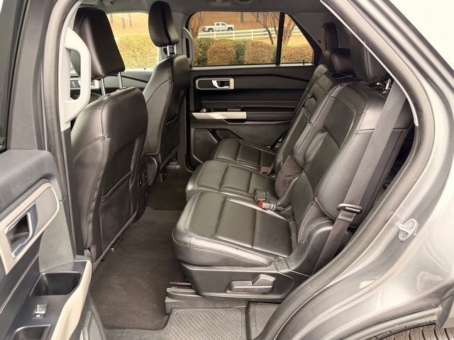 Certified 2024 Ford Explorer XLT w/ Equipment Group 202A image 12