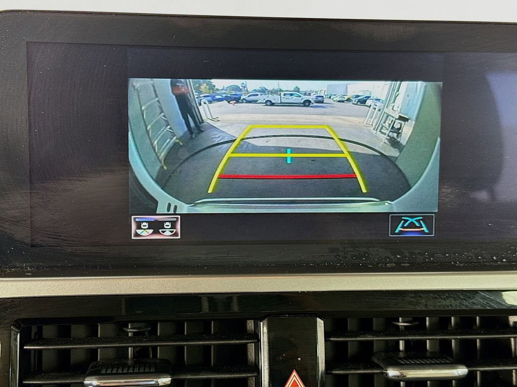 Used 2023 Lexus GX 460 Premium image 14