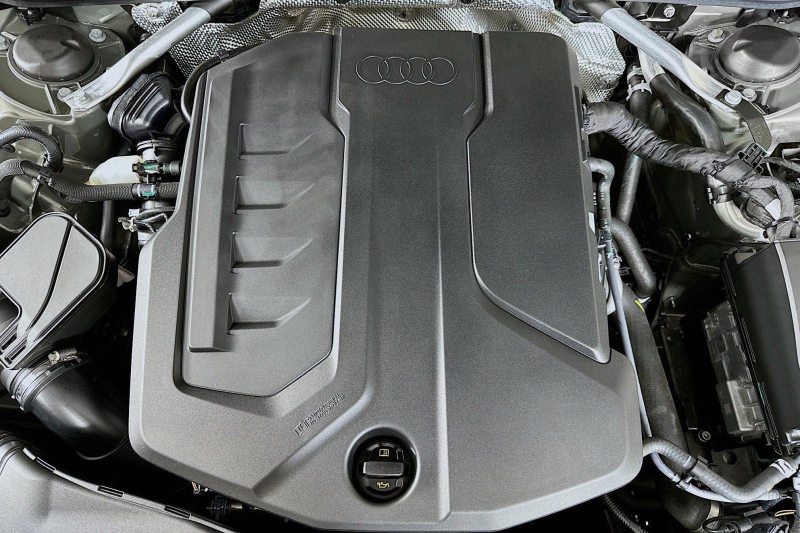 Used 2025 Audi A5 2.0T Premium w/ Convenience Package image 13