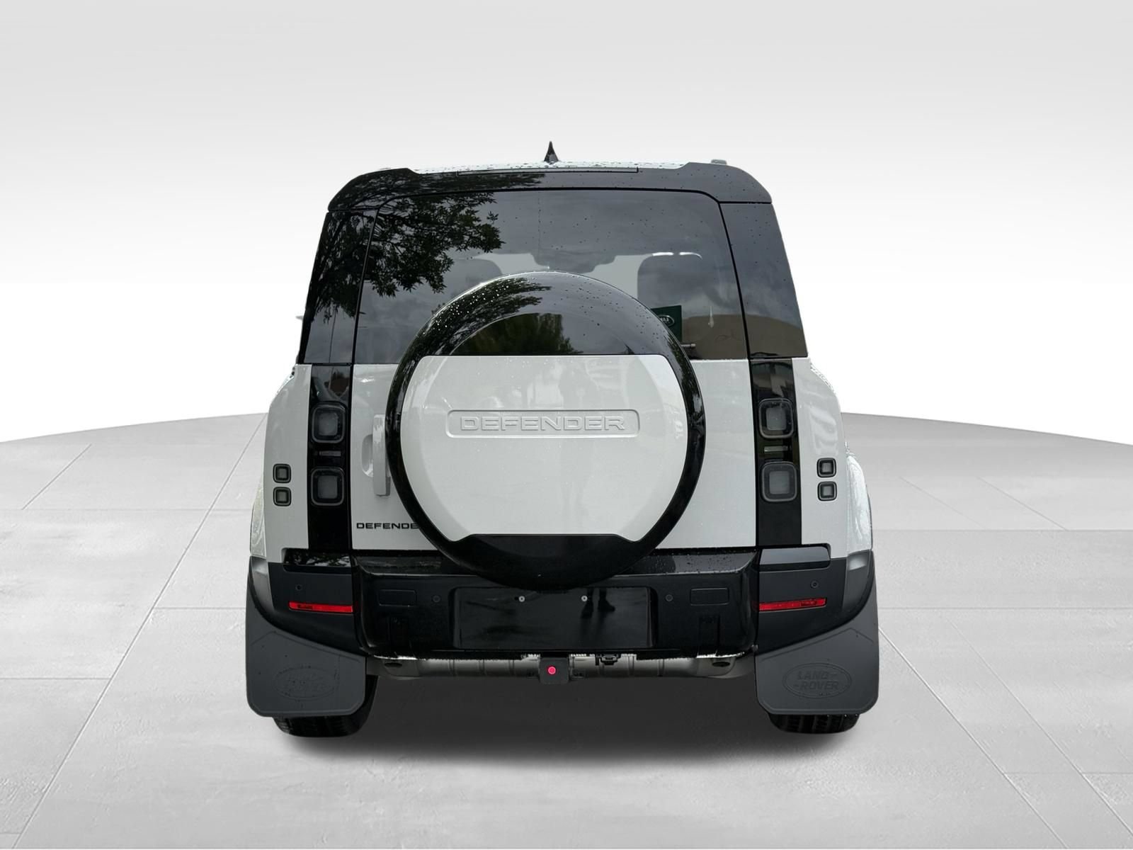 New 2026 Land Rover Defender 110 S AWD/4WD image 4