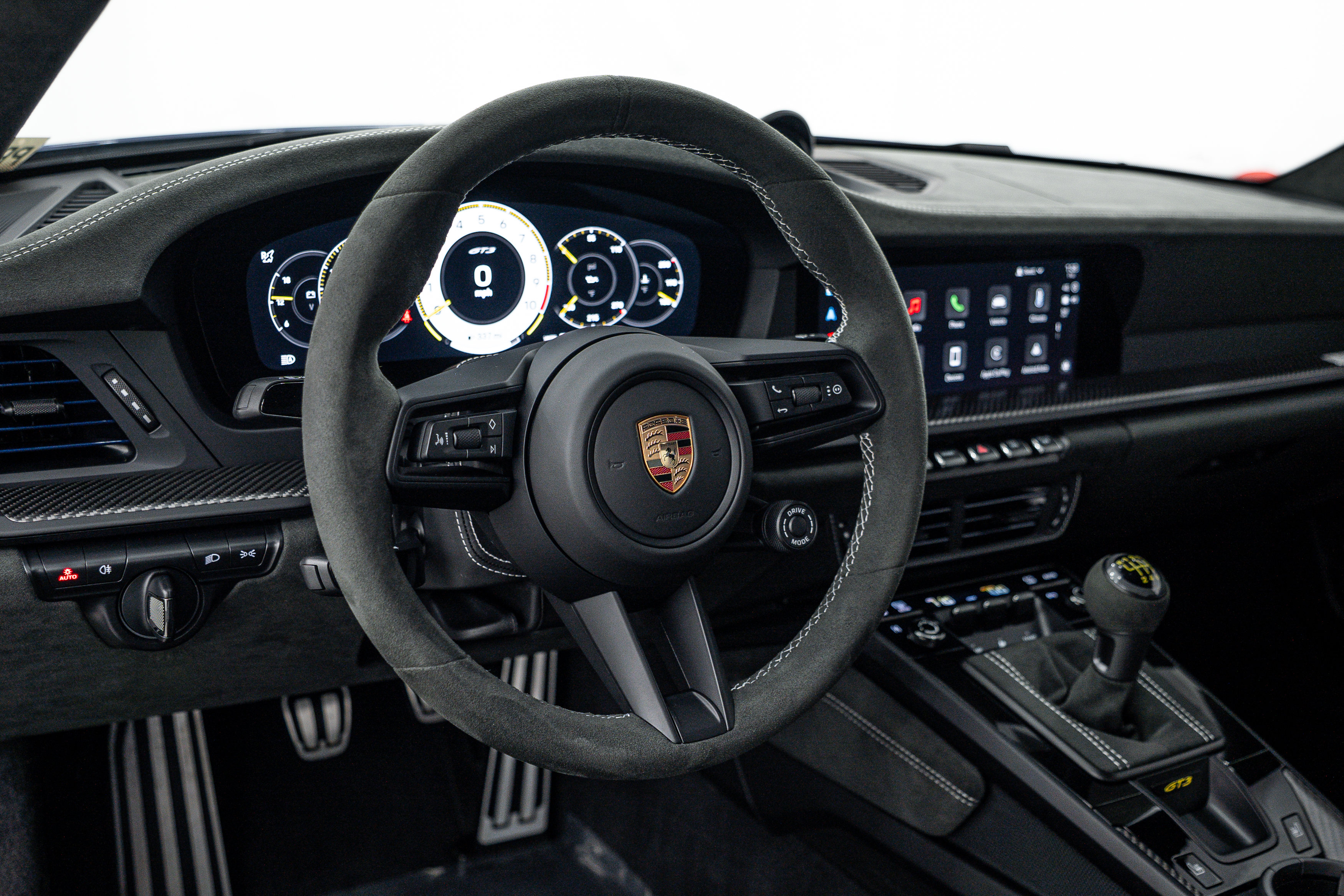 Certified 2025 Porsche 911 GT3 RWD image 19