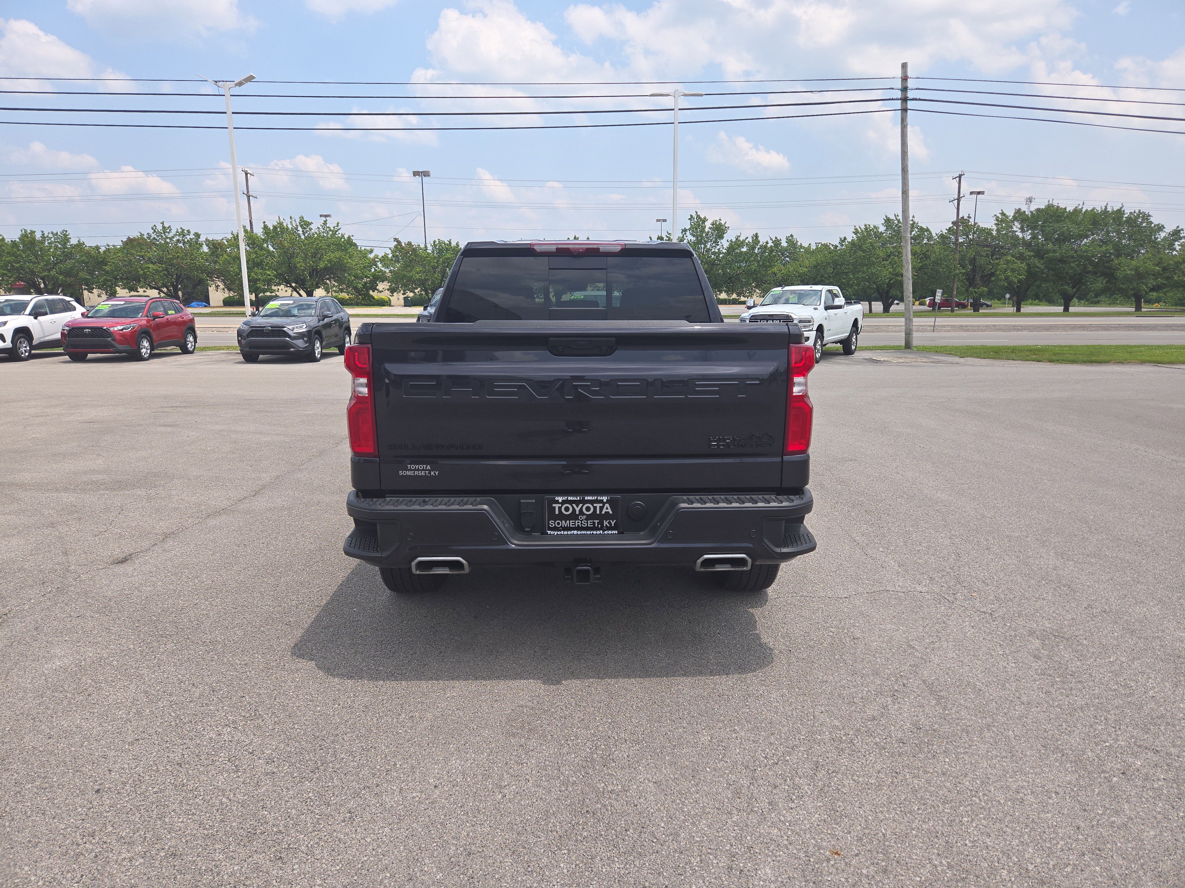 Used 2024 Chevrolet Silverado 1500 High Country w/ High Country Premium Package image 7