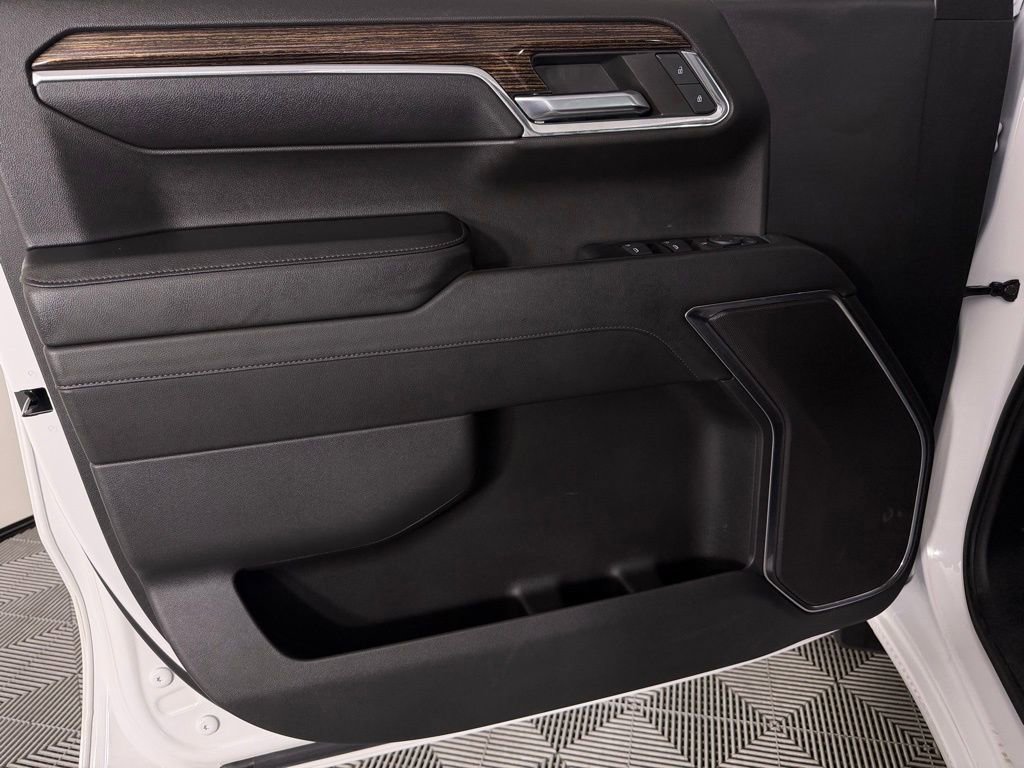 Used 2024 GMC Sierra 1500 SLE w/ X31 Off-Road Package image 24