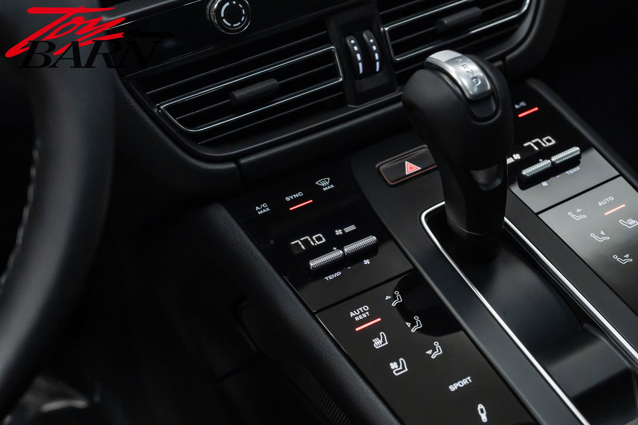 Used 2022 Porsche Macan S image 41