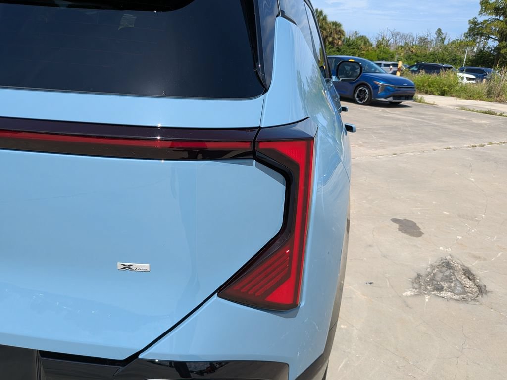 Used 2027 Kia Seltos X-Line S AWD/4WD image 10