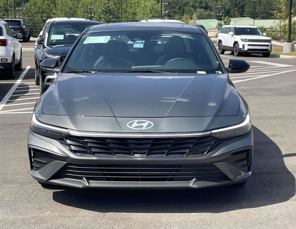 New 2026 Hyundai Elantra SEL Sport FWD image 8