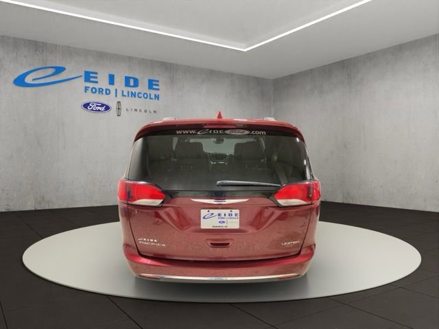 Used 2019 Chrysler Pacifica Limited w/ Tire & Wheel Group image 9