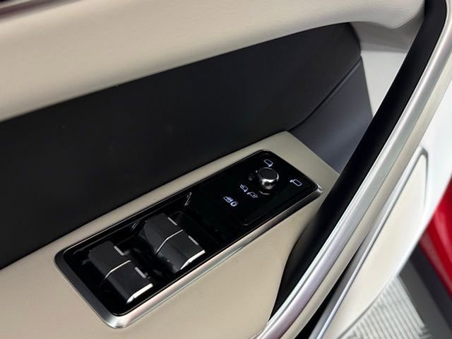 New 2026 Jaguar F-PACE R-Dynamic S image 27