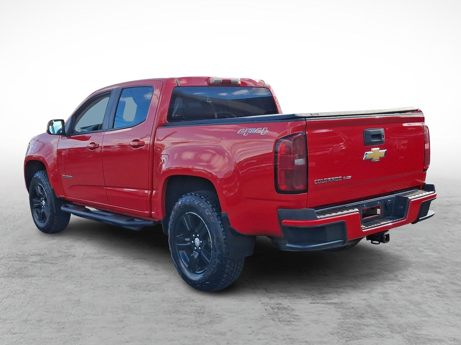 Used 2017 Chevrolet Colorado W/T w/ Custom Special Edition AWD/4WD image 4