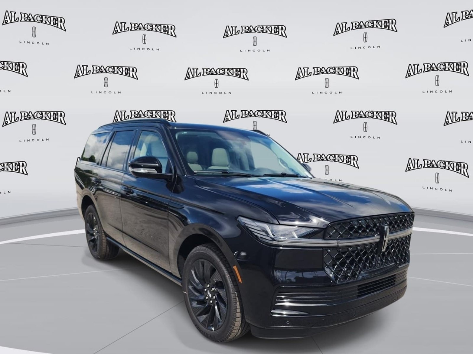 New 2027 Lincoln Navigator Reserve w/ Jet Appearance Package AWD/4WD image 7