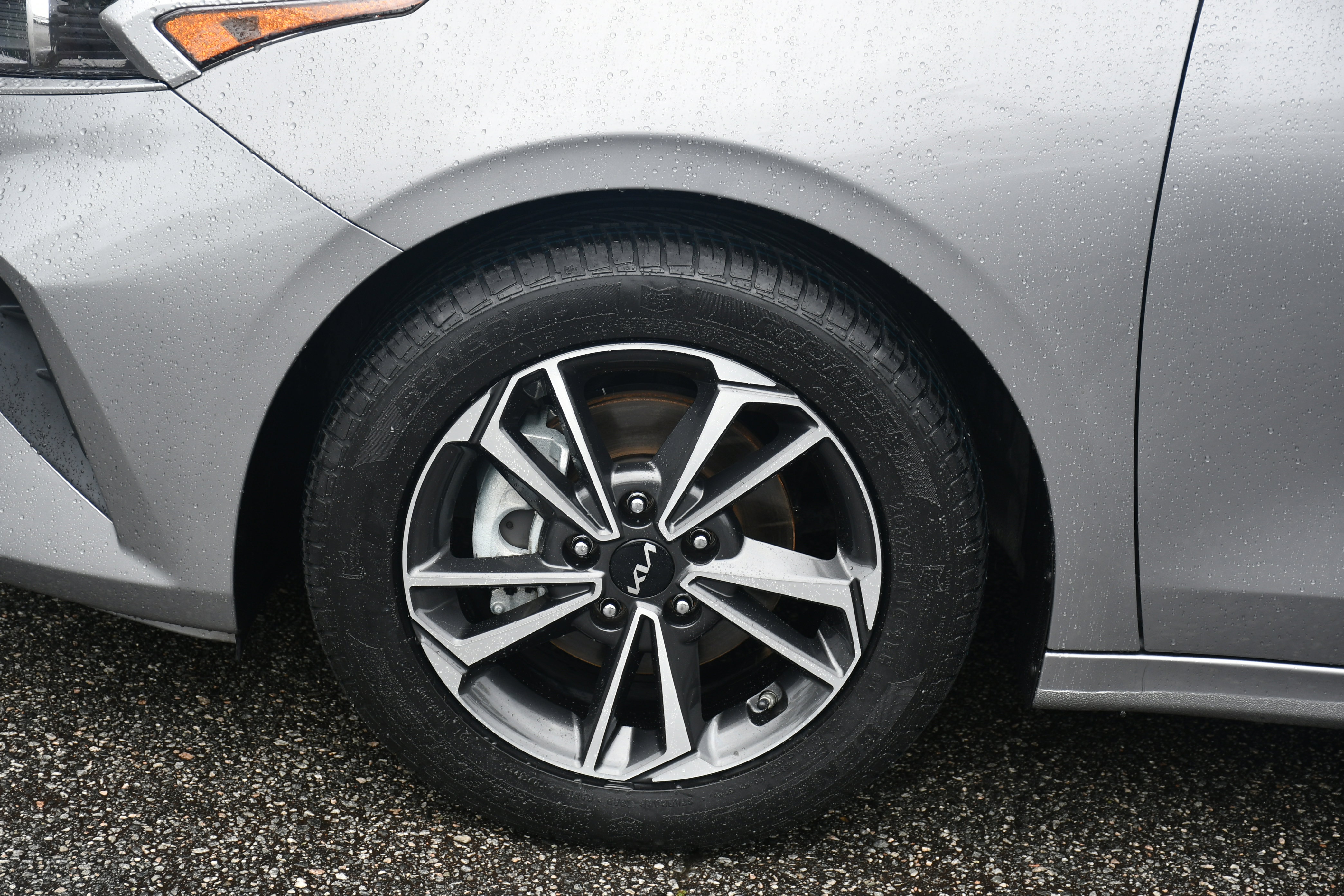 Used 2023 Kia Forte LXS FWD image 20