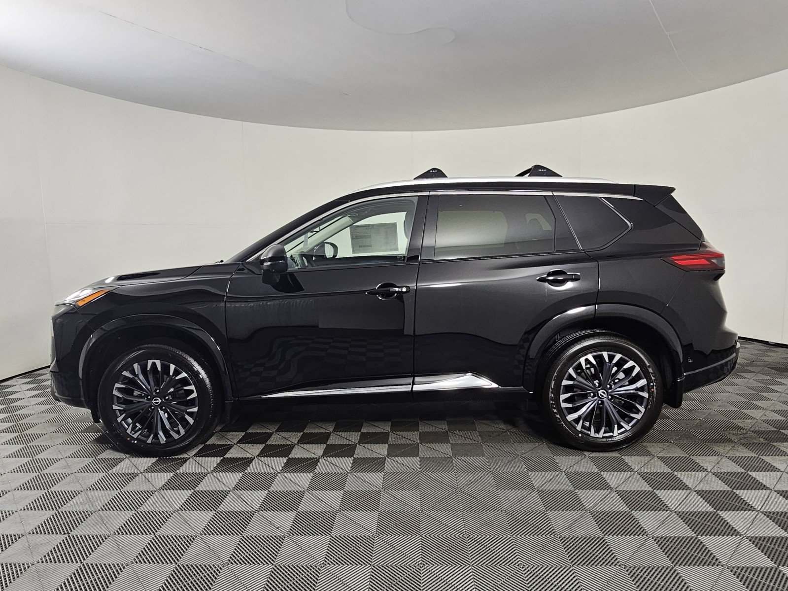 New 2026 Nissan Rogue Platinum w/ Platinum Premium Package image 8