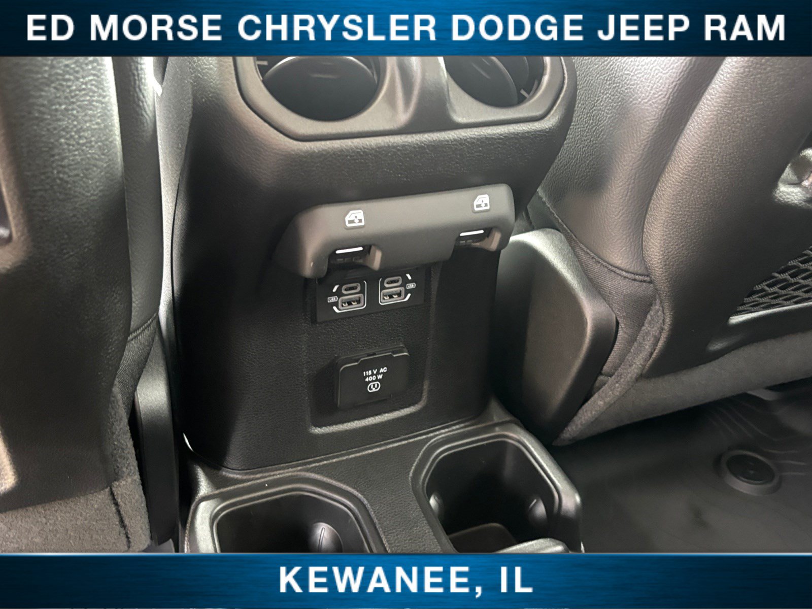 New 2025 Jeep Gladiator Sport AWD/4WD image 31
