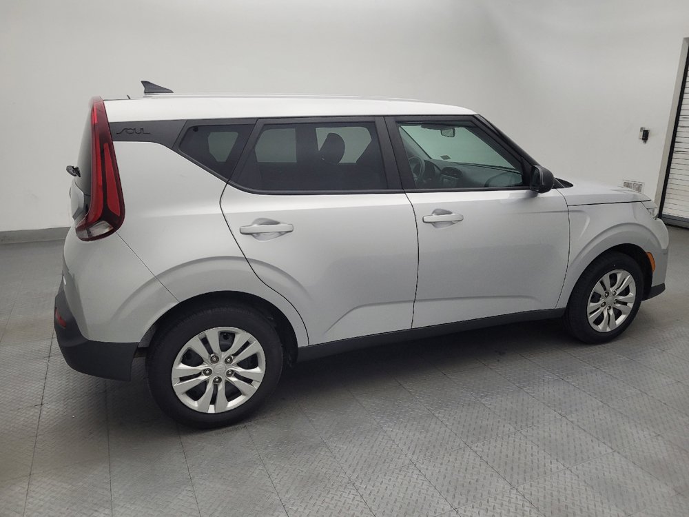 Used 2020 Kia Soul LX FWD image 10