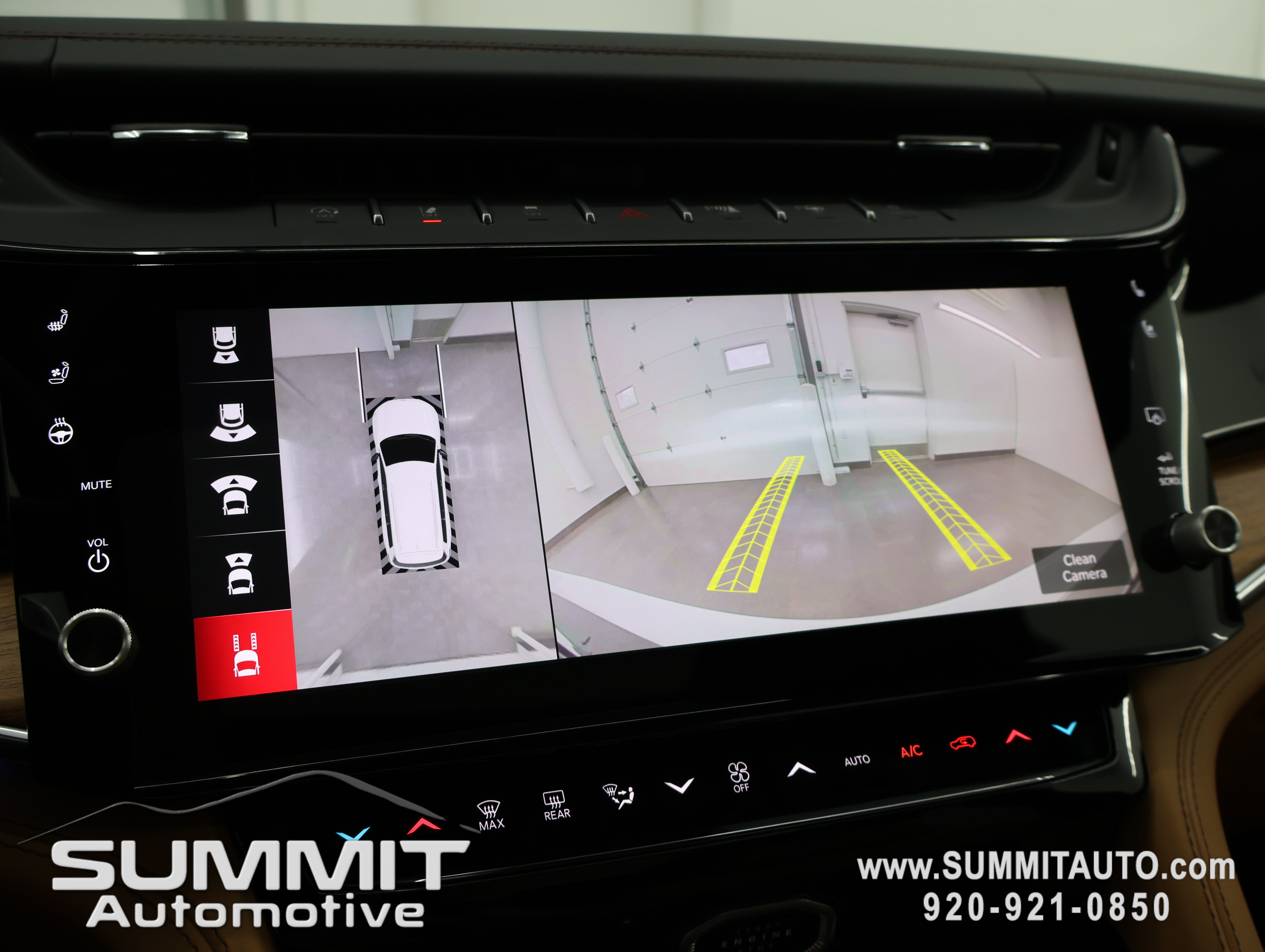 New 2026 Jeep Grand Cherokee L Summit w/ Obsidian Package AWD/4WD image 21