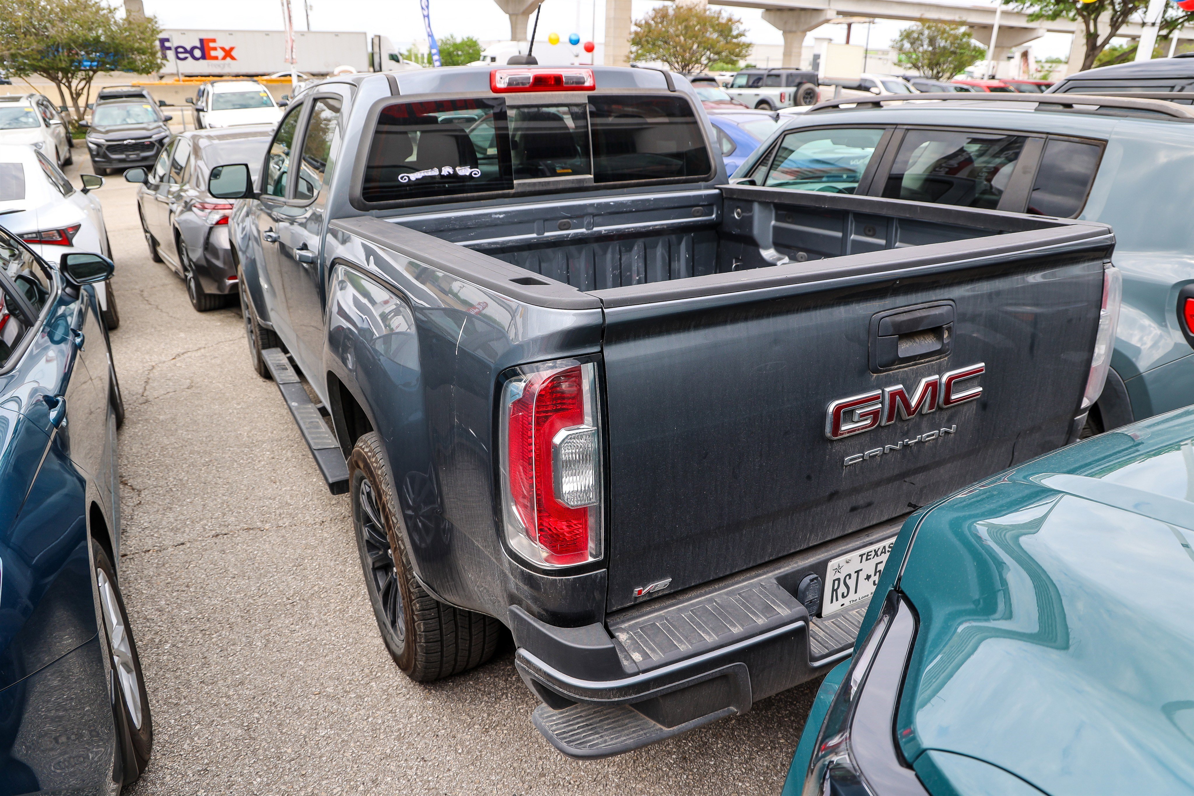 Used 2022 GMC Canyon Elevation w/ Trailering Package image 5
